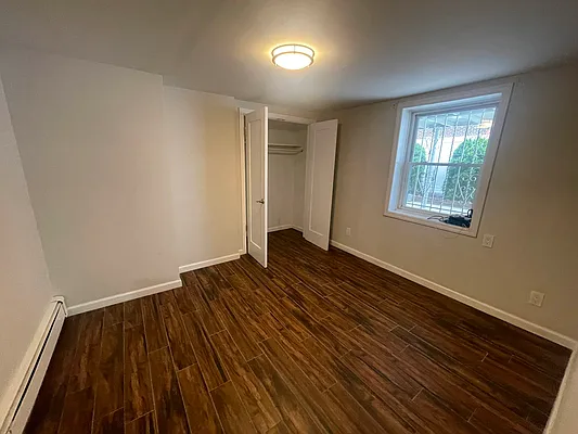 Rented by Metropolis International Realty Inc. | media 16