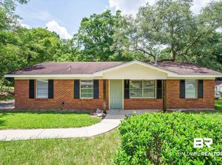 2003 Forest Oaks Dr W, Mobile, AL 36618