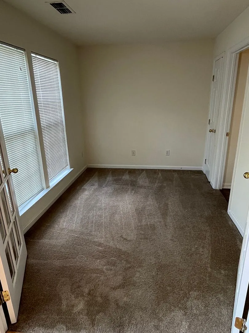 Coming Soon 3 Story, 3 Bedroom Townhome In Ballantyne — Photo 4