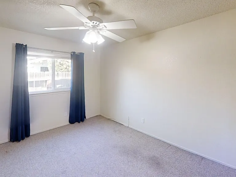6314 N Barcus Ave — Photo 15