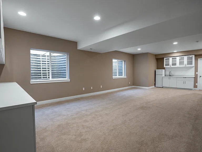 8963 Backgammon Dr — Photo 46