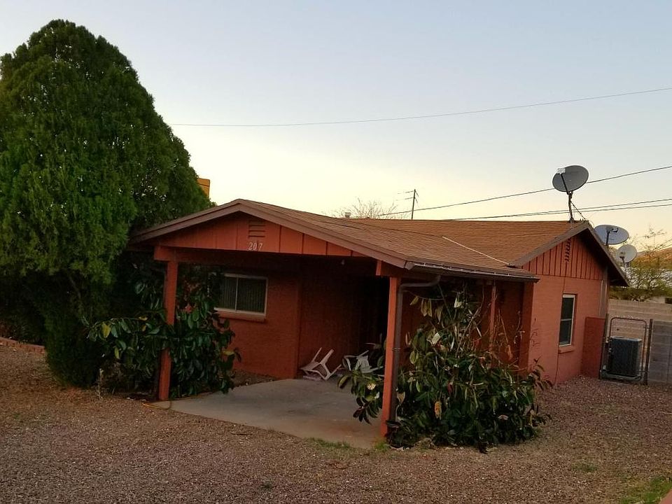 1st image of 207 W Gray Dr