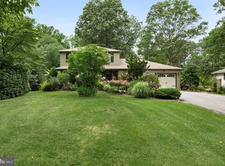 28 Taunton Rd, Medford, NJ 08055