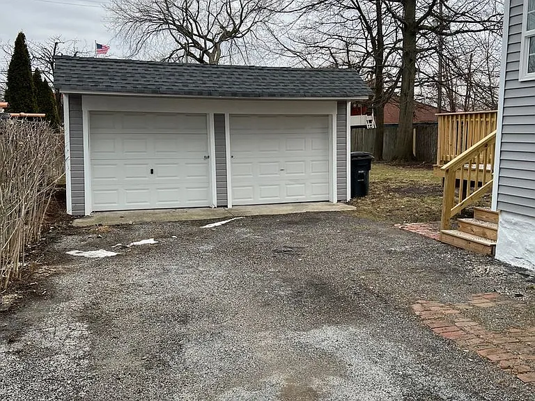1457 Coutant Ave — Photo 27