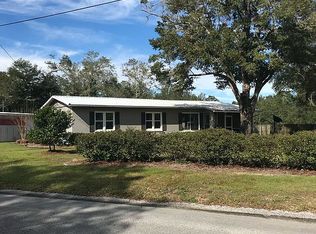 157 3rd St, Niceville, FL 32578