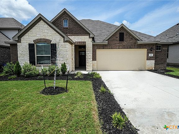2nd image of 2251 Meadow Way