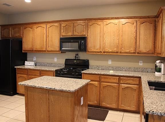 5th image of 3801 Wheeling Dr