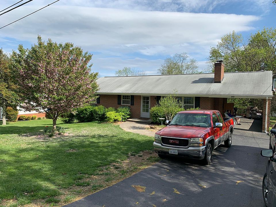 1st image of 243 Camelia Dr