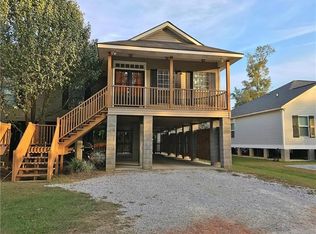 565 Ramon St #B, Mandeville, LA 70448