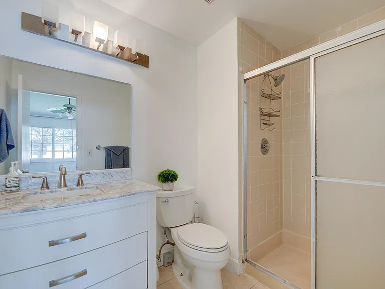 2900 Dorchester Ln #2900 — Photo 25