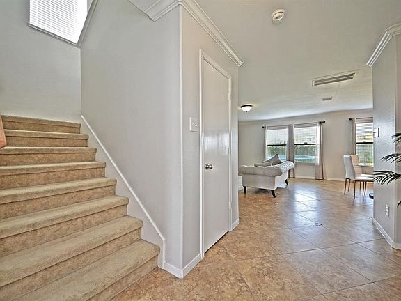 4th image of 19102 Tierra Mist Ln