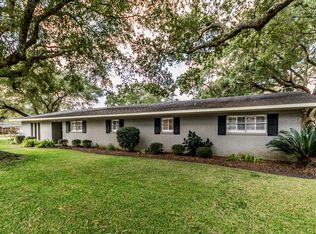 707 Victory Dr, New Iberia, LA 70563