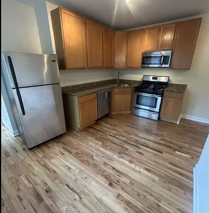 1st image of 4609 N Monticello Ave #2N