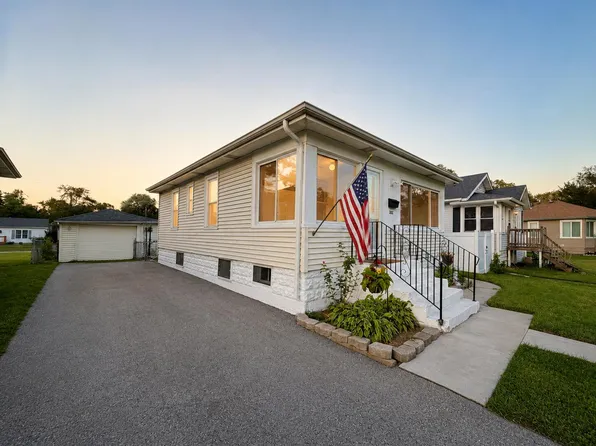 3002 W Ridge Rd, Hobart, IN 46342