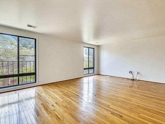 2nd image of 9849 Brassie Way