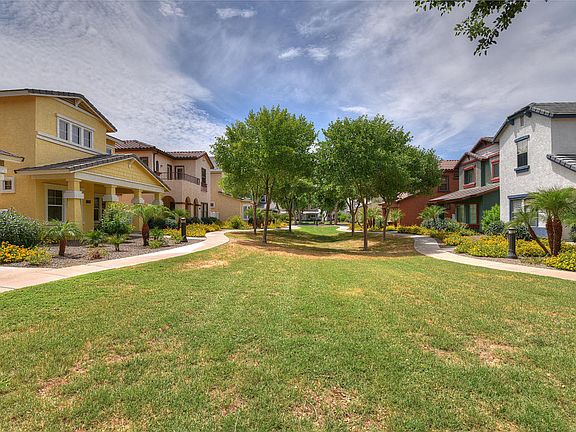 4th image of 1314 S Heartland Ln