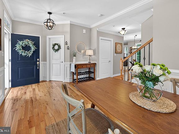5th image of 125 Fawn Ln