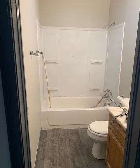 2408 E Highland Ave — Photo 9