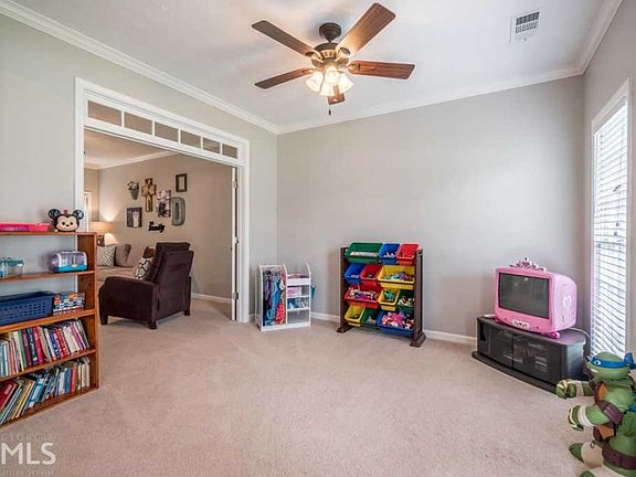 3rd image of 900 Prestonwood Dr