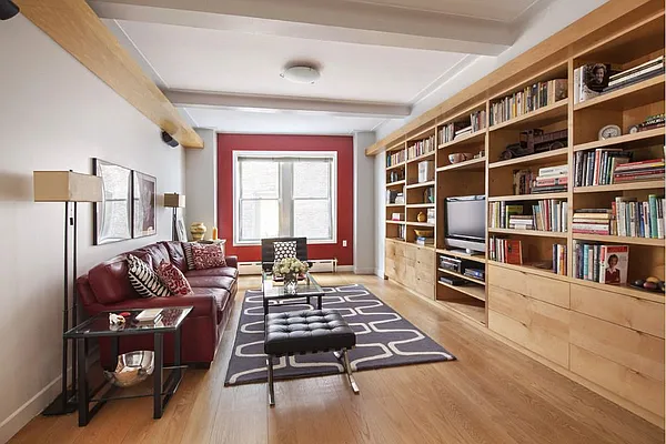 Sold by Stribling | media 12