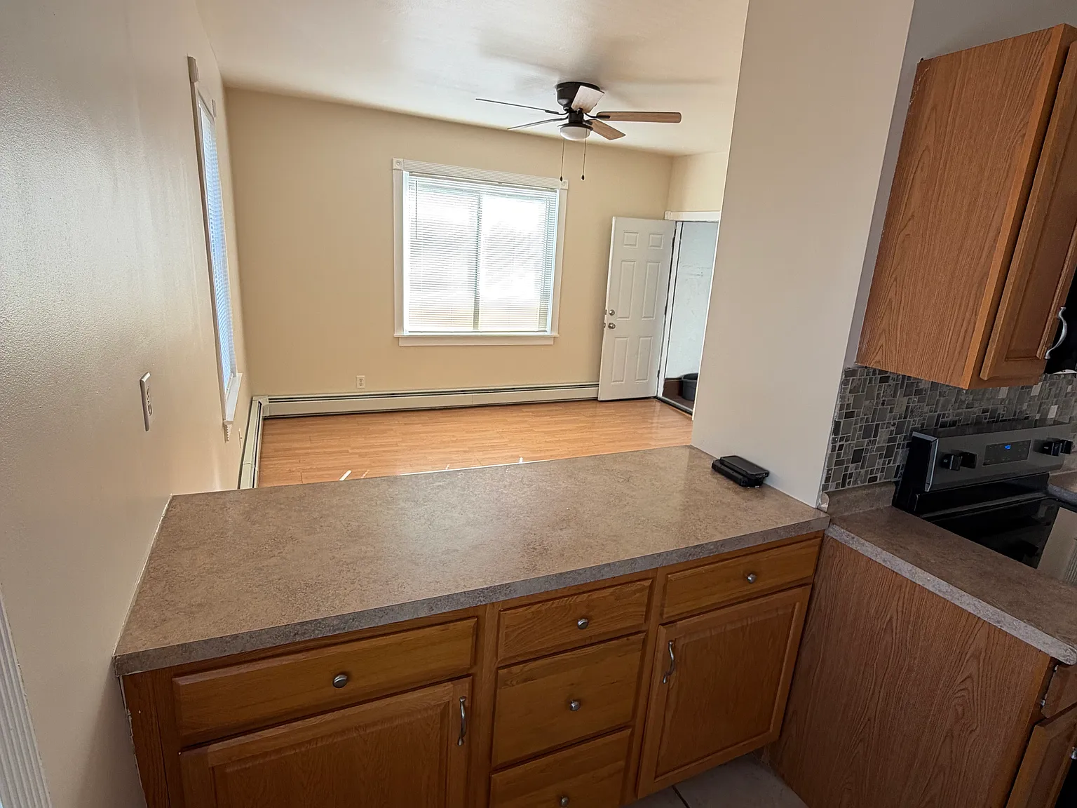 2 bed, $1,800 — Photo 3