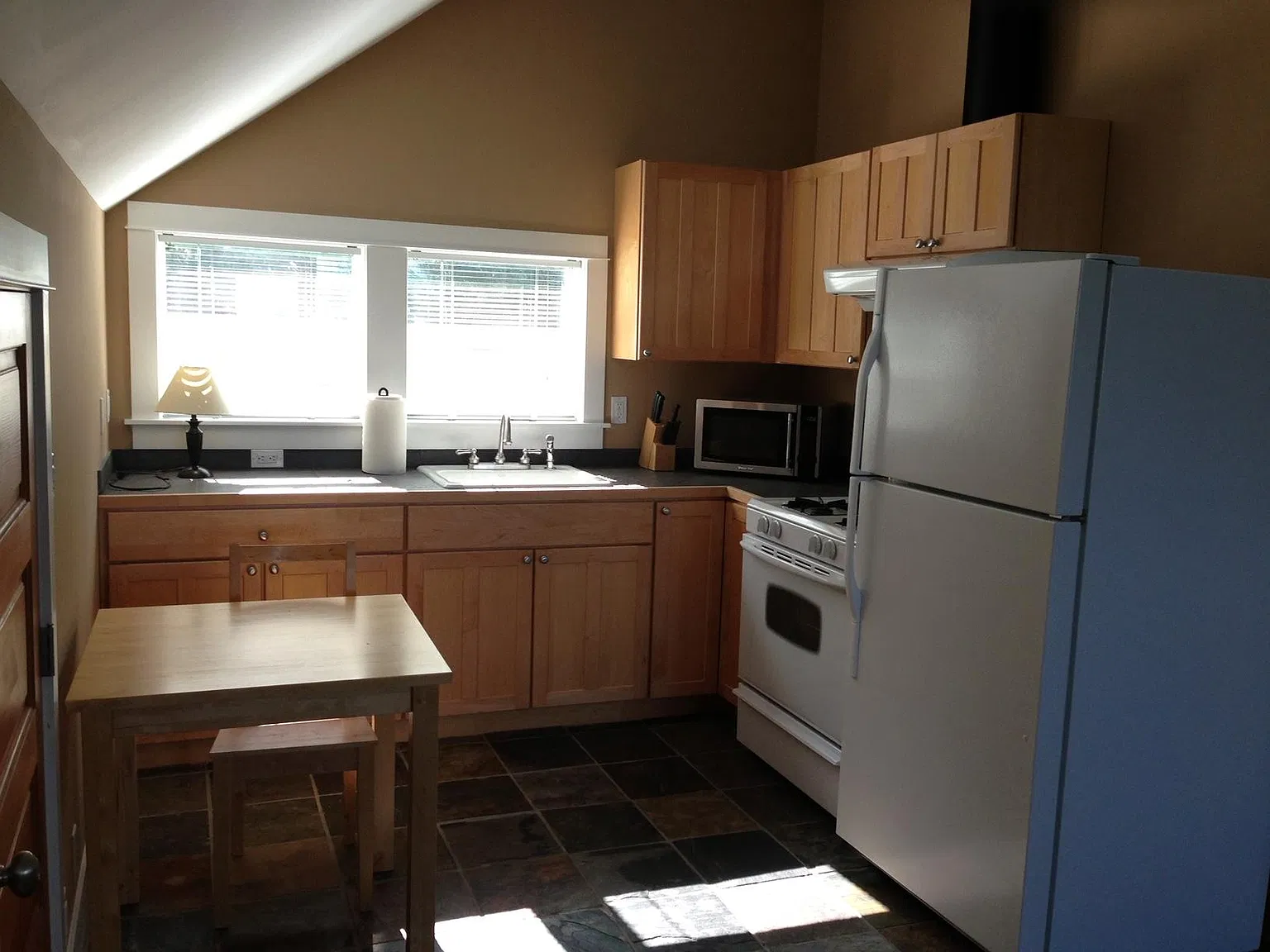 11091 Battle Point Dr NE — Photo 4