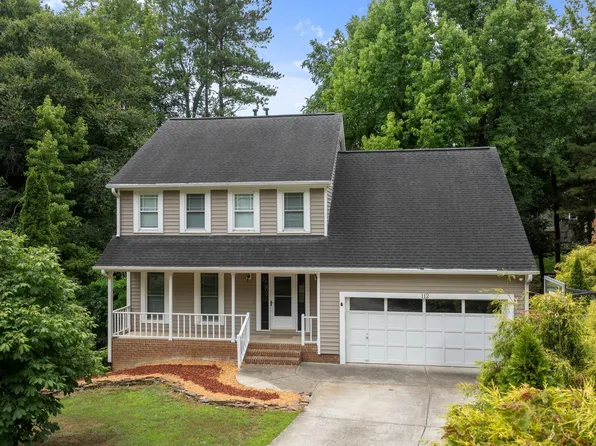 112 Airlie Ct, Cary, NC 27513
