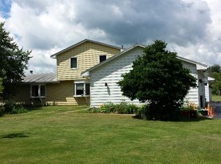 4209 S Ridgeway Rd, Ringwood, IL 60072