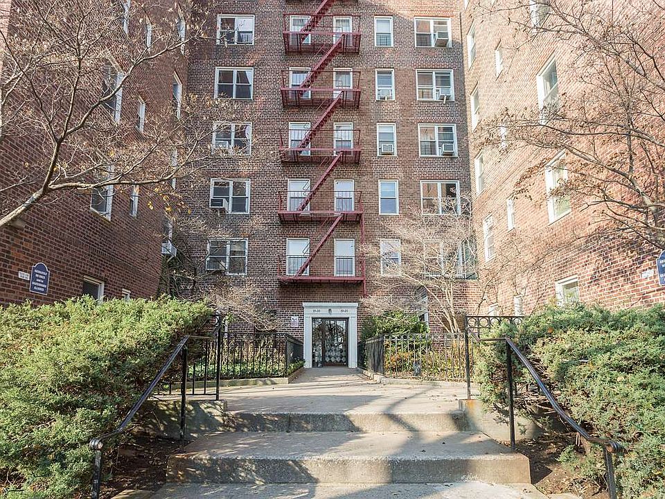 1st image of 3930 52nd St APT 3A