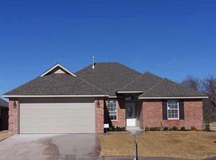 2329 Wimberley, Moore, OK 73160