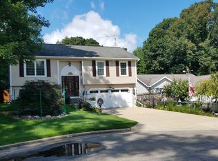 3991 Oak Valley Ave SW, Wyoming, MI 49519