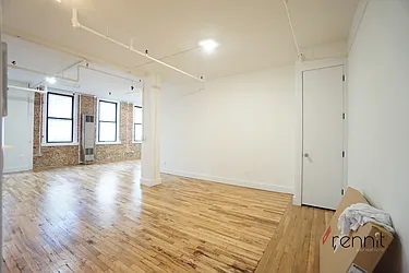 Rented by Rennit Inc.