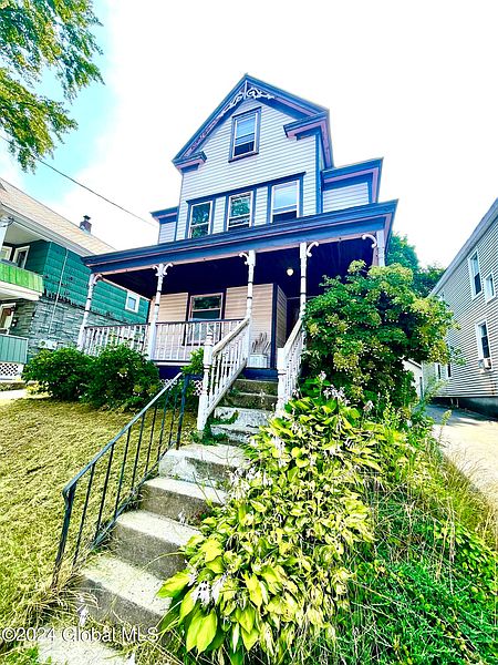 2nd image of 39 Columbia Street