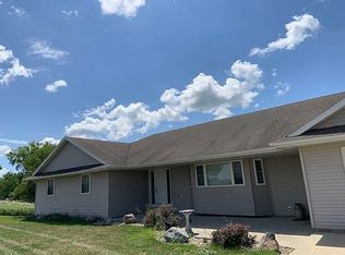 1181 Xl Ave, Ames, IA 50014