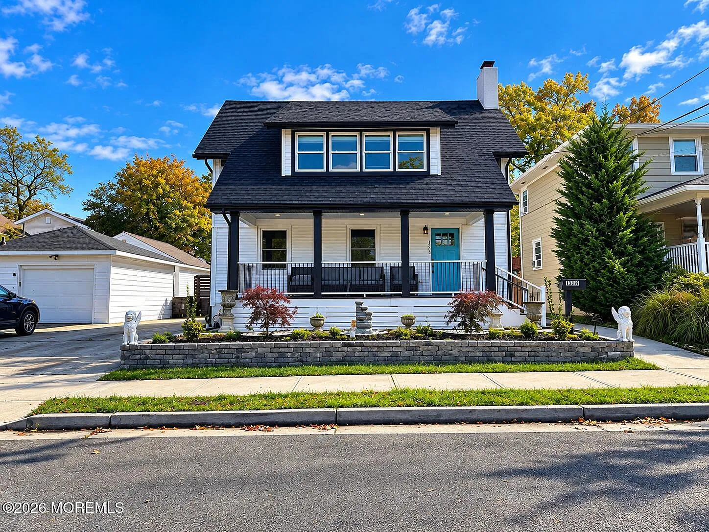3 bed, 2.5 bath, 1390 sqft, $3,000 — Photo 1