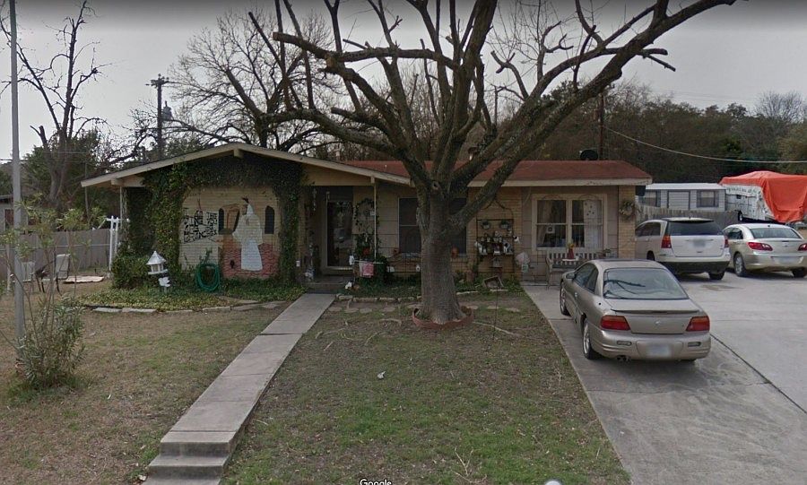 1st image of 219 W Midcrest Dr