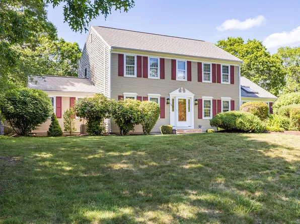 19 Susan Carsley Way, Sandwich, MA 02563