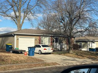 417 Notre Dame Ave, Edwardsville, IL 62025