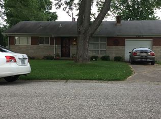 113 W Bruce St, Salem, IN 47167