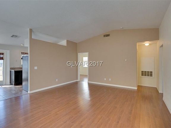 5th image of 6113 Daisy Petal St Unit 201