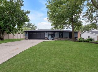 1309 Hiawatha Pl, Auburn, IN 46706