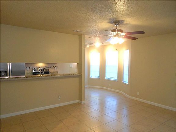 2nd image of 2010 Kirksey Dr #A