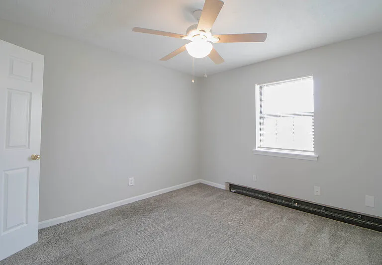 404-24 Thompsonville Ln — Photo 16
