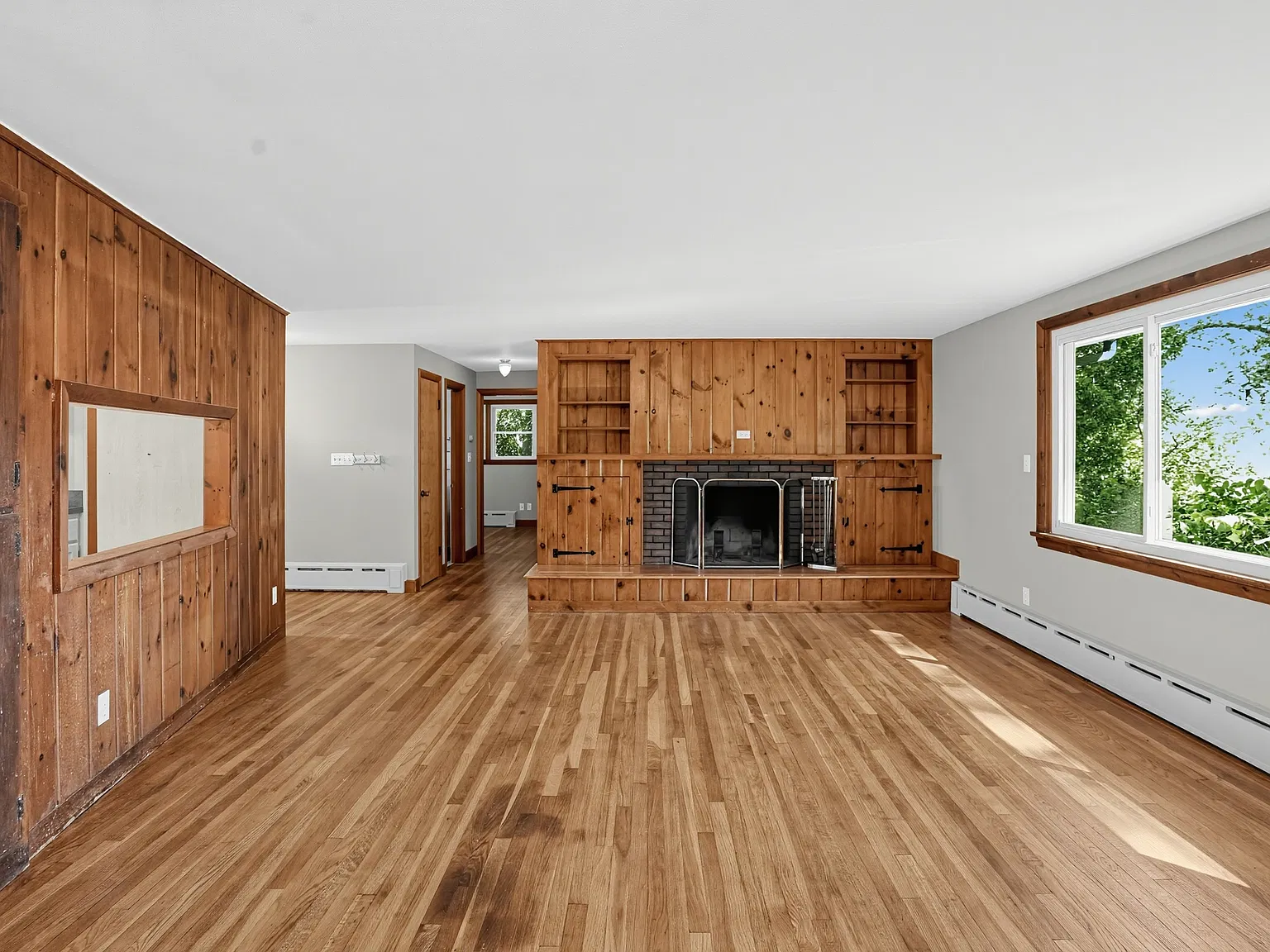 2 bed, 934 sqft, $3,500 — Photo 3