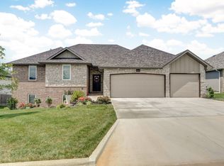 4533 Monte Carlo St, Ozark, MO 65721