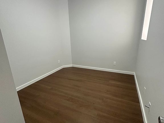 4th image of 7902 16th Ave #1F