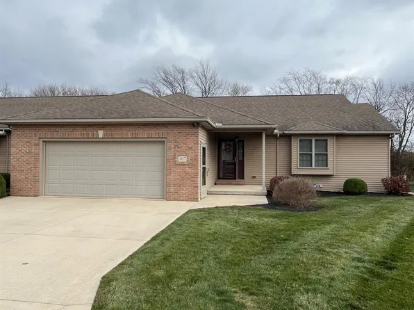107 Oakley Meadow Ln, Tiffin, OH 44883