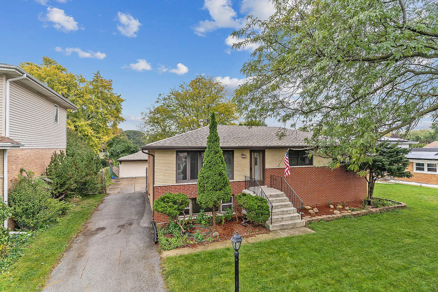 10555 S Michael Dr photo 1