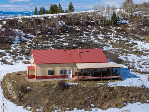 442 GCR 2414, Kremmling, CO 80459