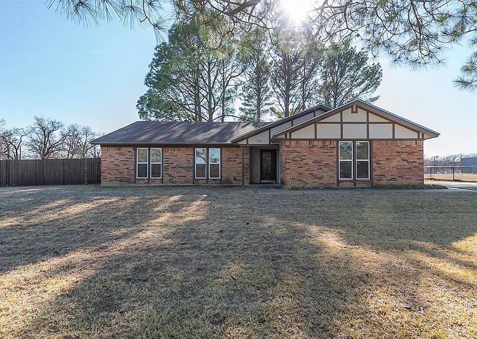 117 Wood Oak Dr, Joshua, TX 76058 Zillow